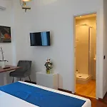 & Premium - Centro - Stazione Casa de hóspedes Bari