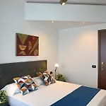 & Premium - Centro - Stazione Maison d'hôtes 3*