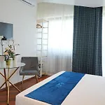 & Premium - Centro - Stazione Bari