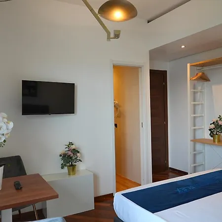 & Premium - Centro - Stazione